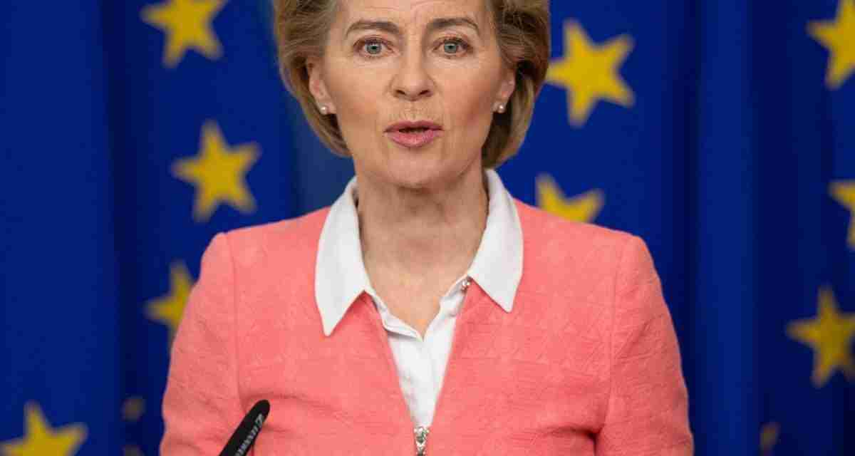 Energia, von der Leyen: “La commissione propone un tetto dinamico e temporaneo ai prezzi”