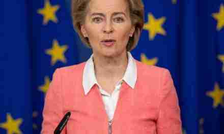 Energia, von der Leyen: “La commissione propone un tetto dinamico e temporaneo ai prezzi”