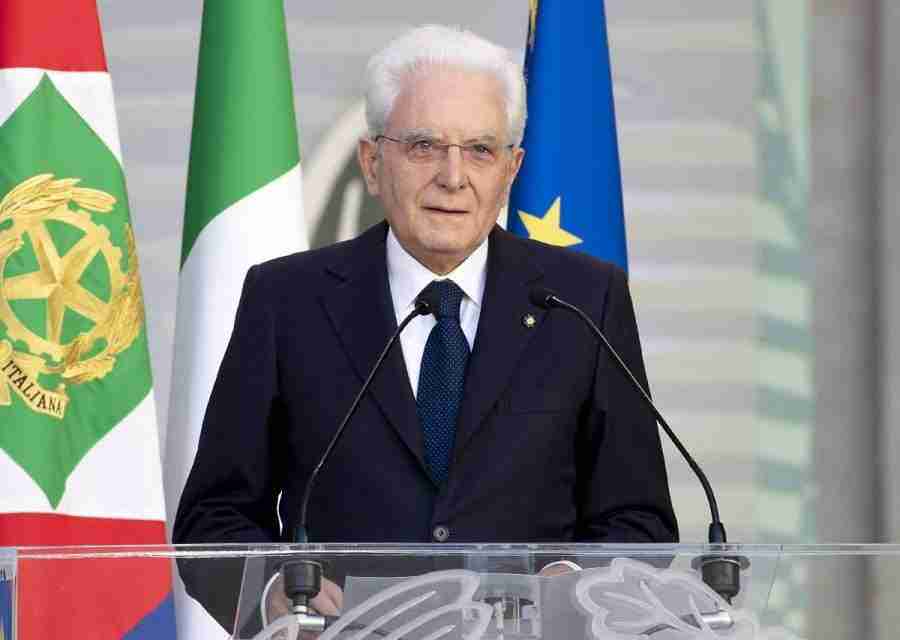 Mattarella: “Lavorare non può significare porre a rischio la propria vita”